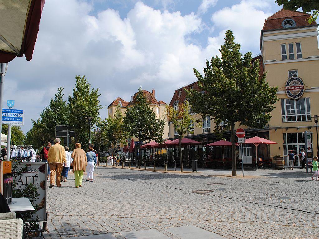 Ostseewind - In Der Strandstrasse-Fuehrt Zur Seebruecke Kuehlungsborn Exterior photo