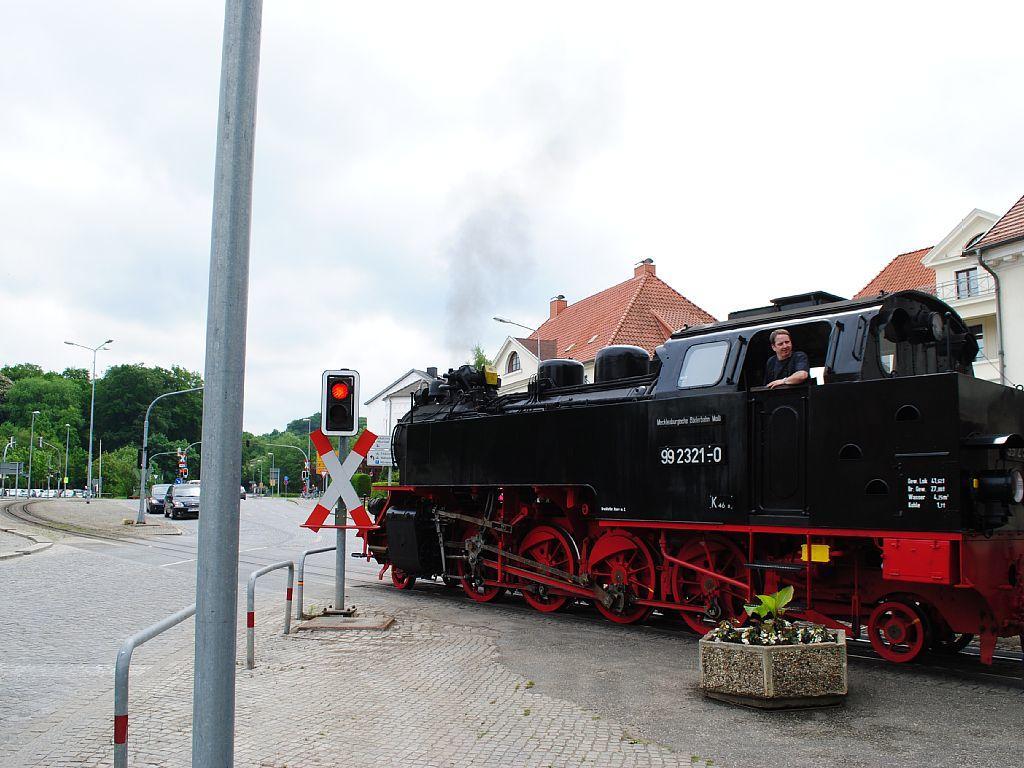 Ostseewind - In Der Strandstrasse-Fuehrt Zur Seebruecke Kuehlungsborn Exterior photo